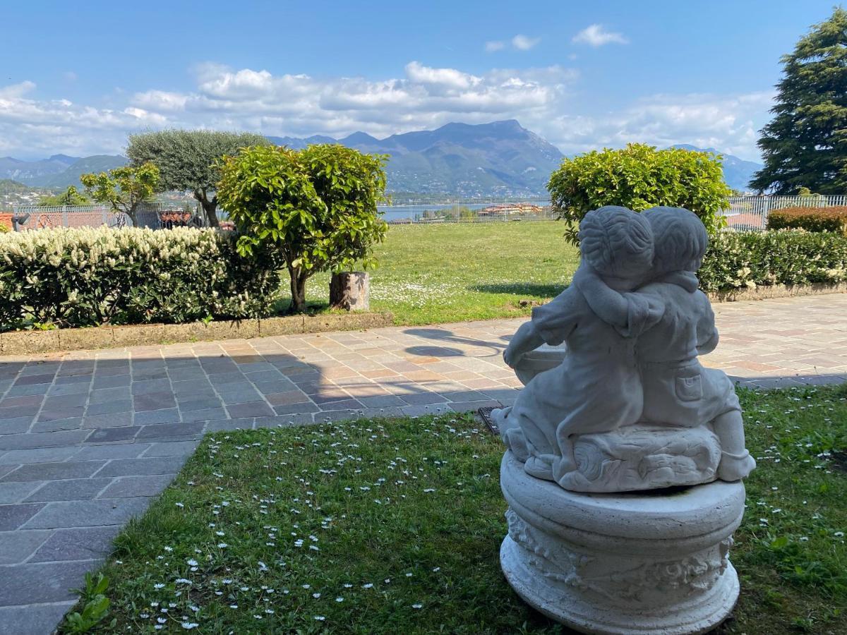 Flowers & Garden Apartment Con Vista Lago 马内尔巴 外观 照片