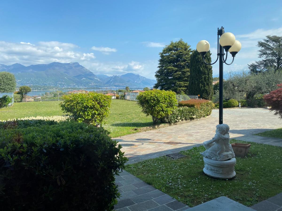 Flowers & Garden Apartment Con Vista Lago 马内尔巴 外观 照片